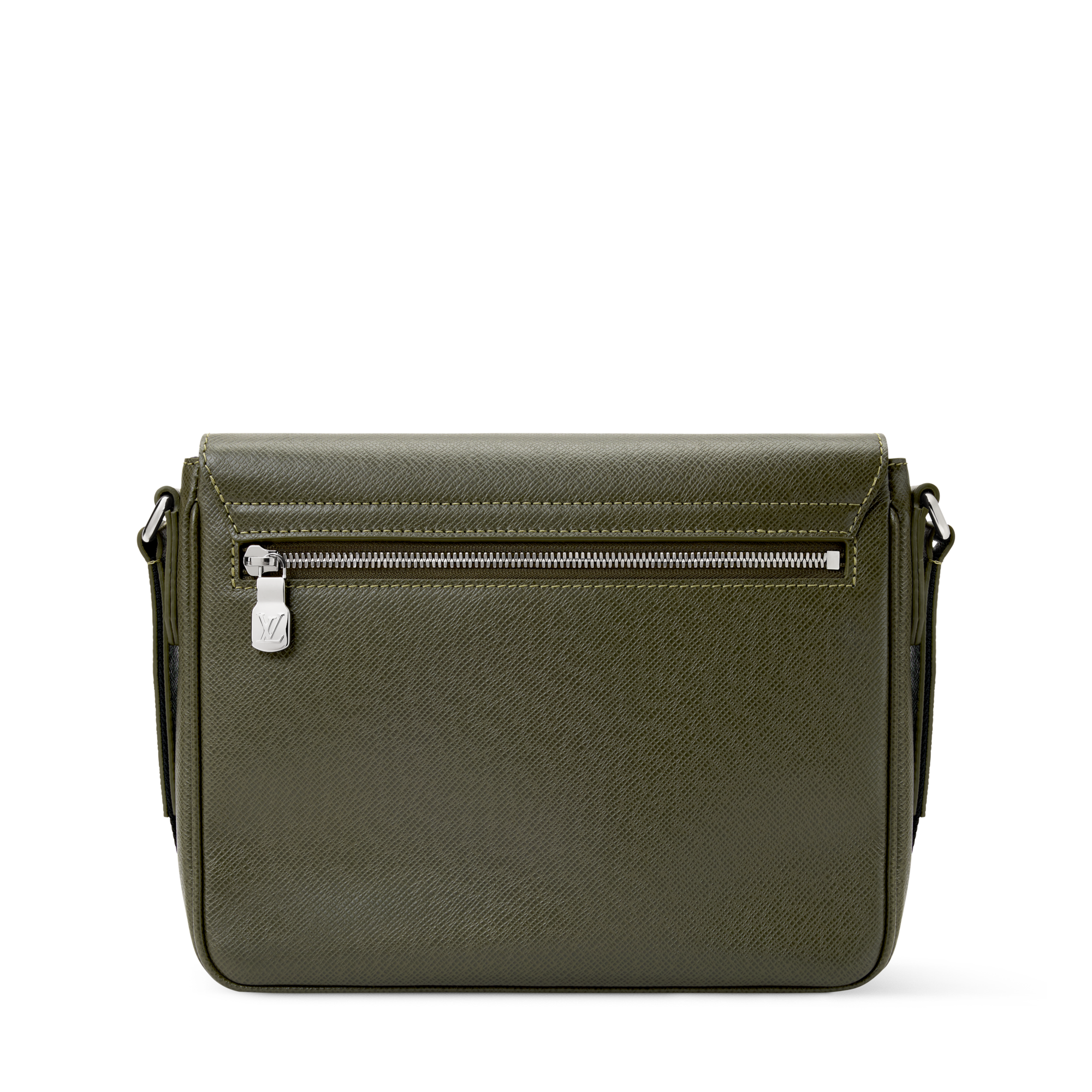 District PM Taiga Leather - Bags M2A669 | LOUIS VUITTON